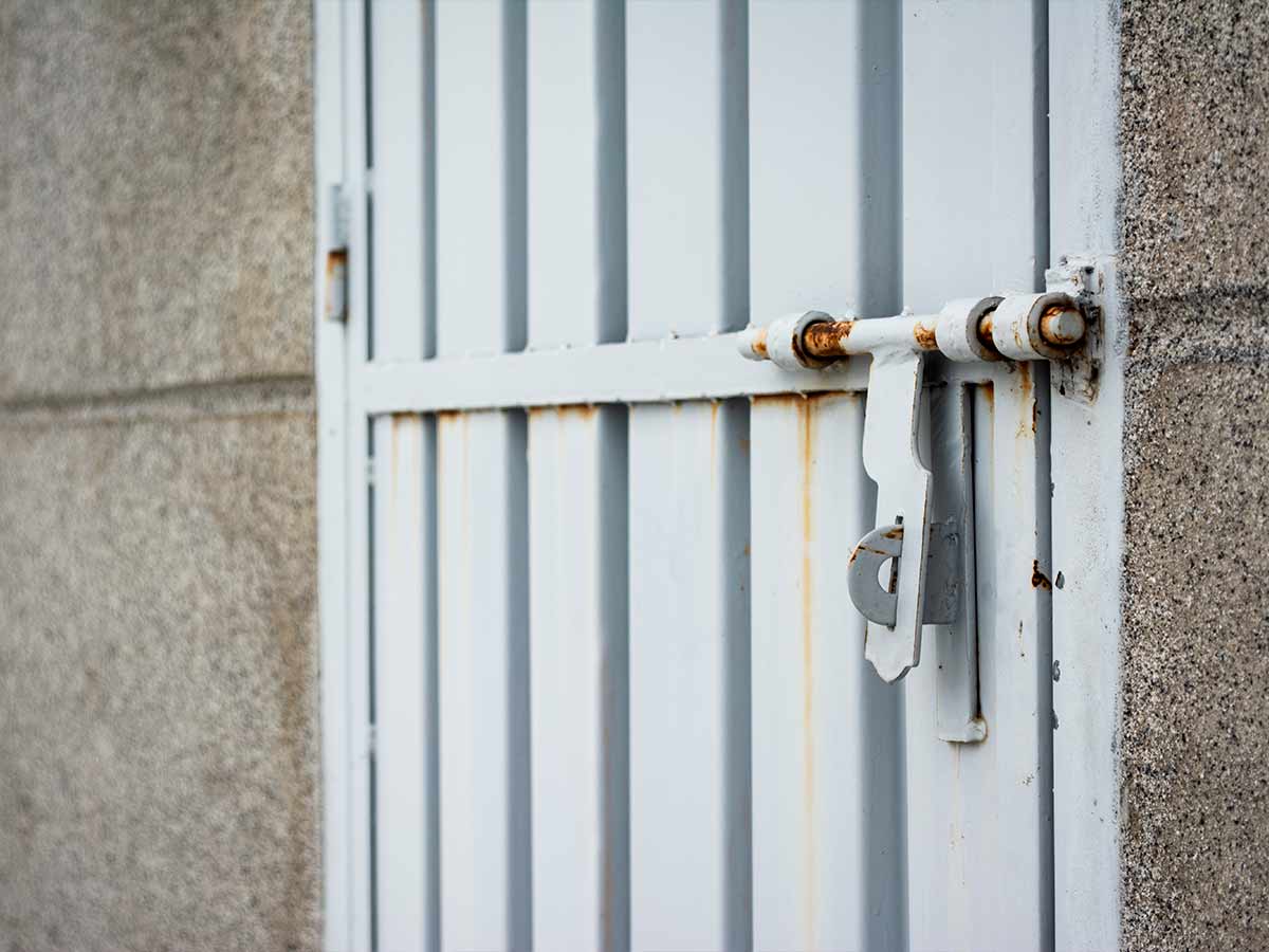 óxido en estructuras metálicas humedad verano